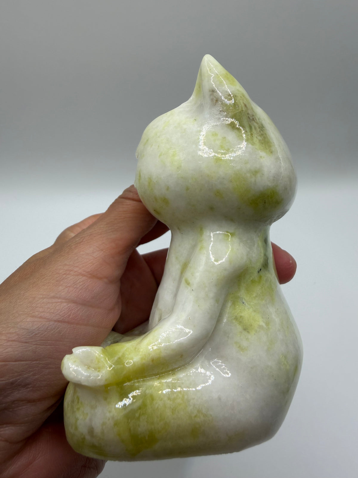 Meditating Zen Cat Lemon Serpentine Carving (Lemon Jade)