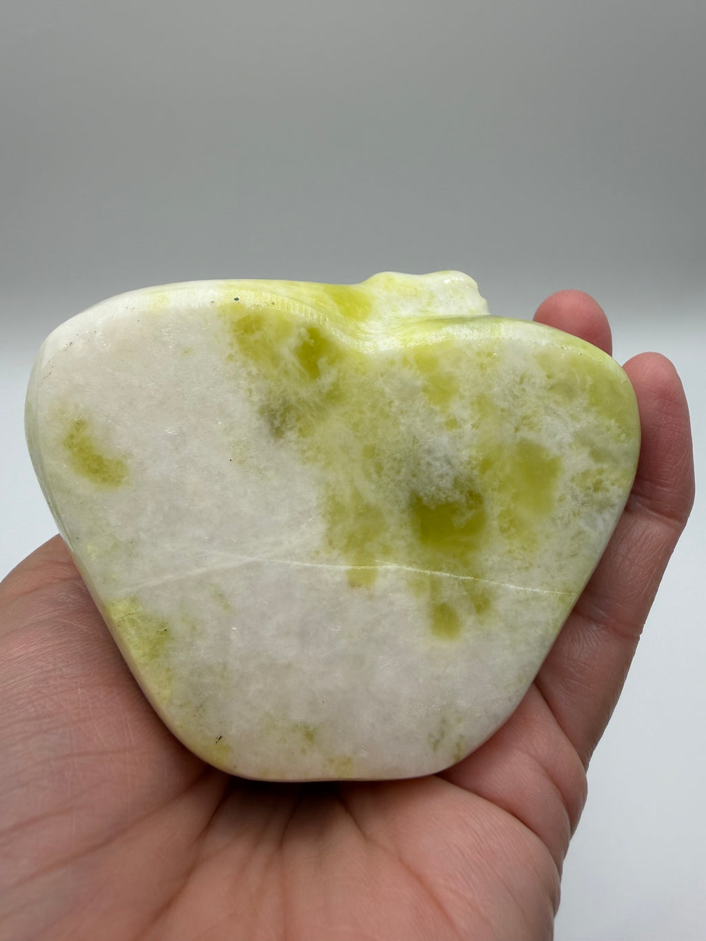 Meditating Zen Cat Lemon Serpentine Carving (Lemon Jade)
